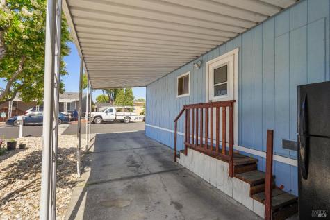 324 Pear Lane Santa Rosa CA 95407