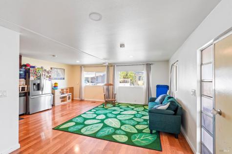 324 Pear Lane Santa Rosa CA 95407