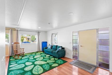 324 Pear Lane Santa Rosa CA 95407