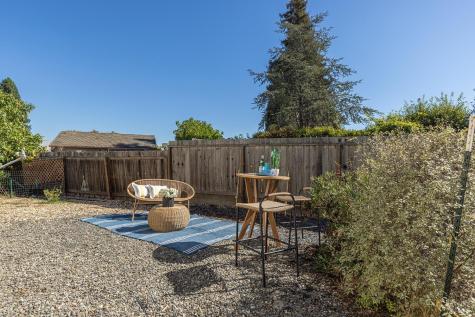 20 Oakwood Drive Petaluma CA 94954
