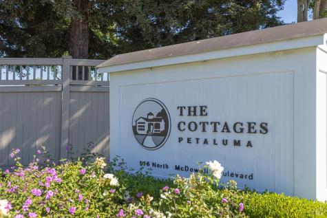 20 Oakwood Drive Petaluma CA 94954