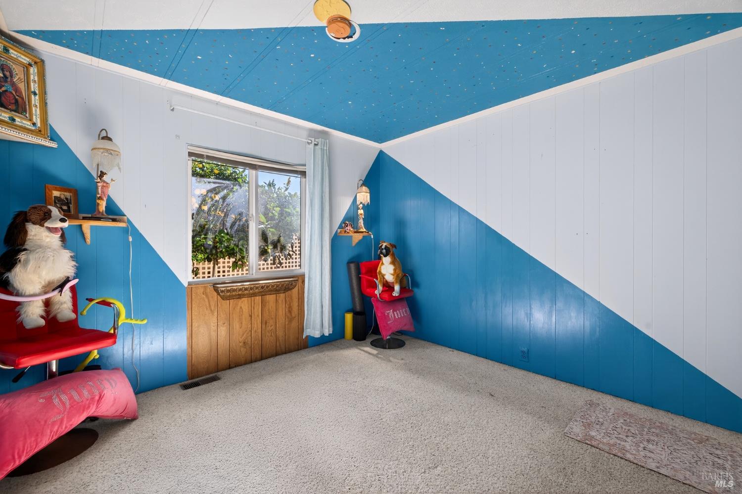 145 Circulo Todos Rohnert Park CA 94928