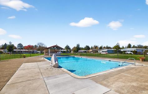 145 Circulo Todos Rohnert Park CA 94928