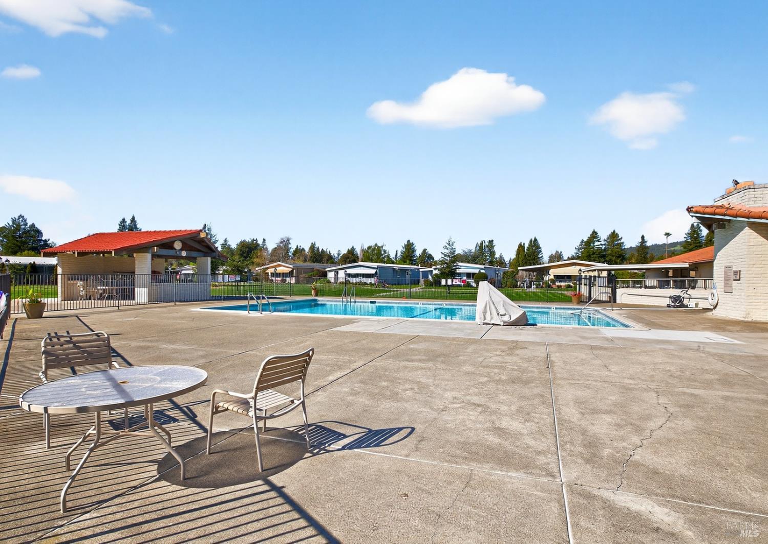 145 Circulo Todos Rohnert Park CA 94928