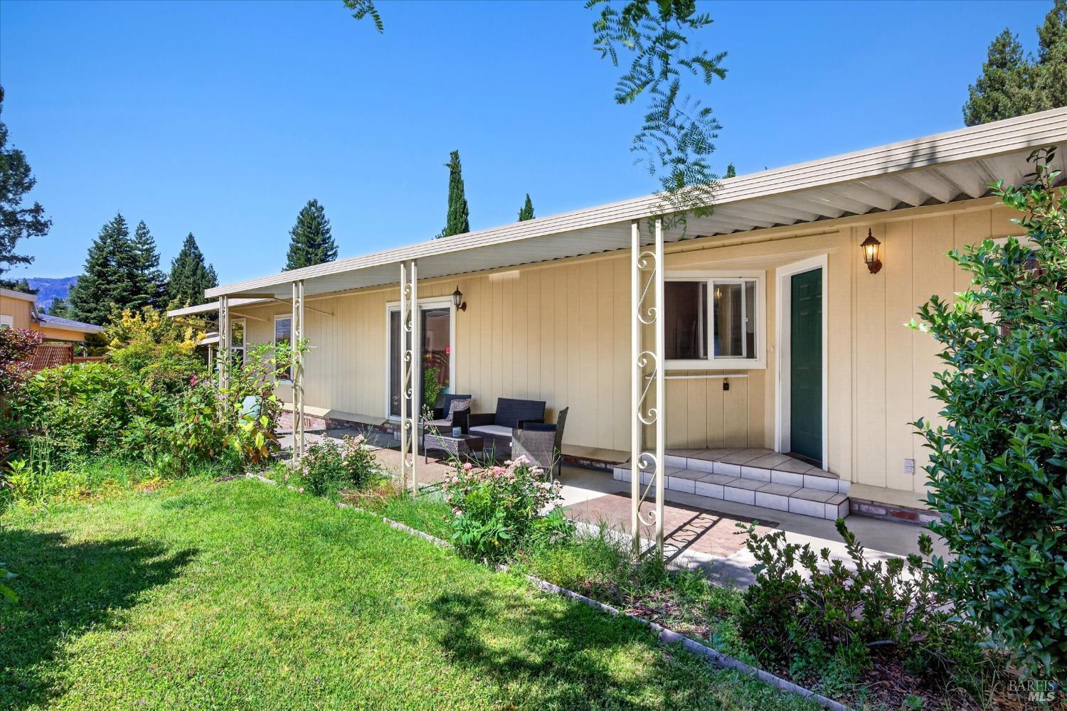 21 Redondo Court St. Helena CA 94574