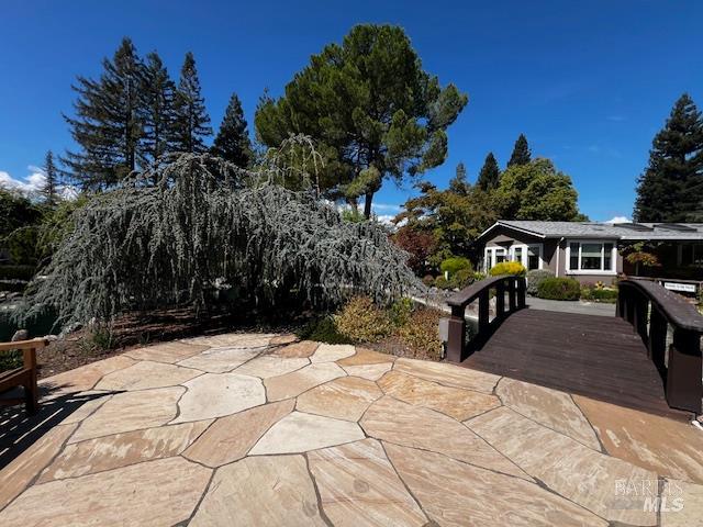 21 Redondo Court St. Helena CA 94574
