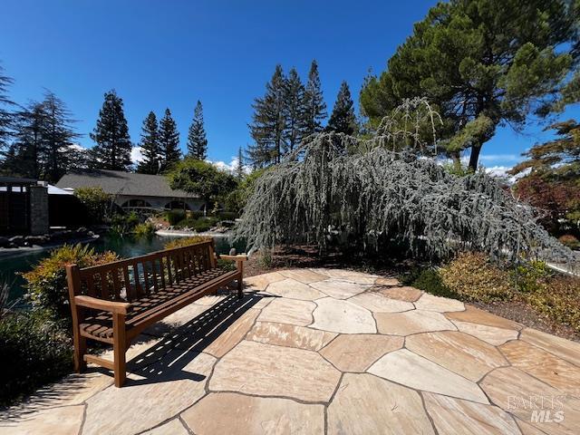 21 Redondo Court St. Helena CA 94574