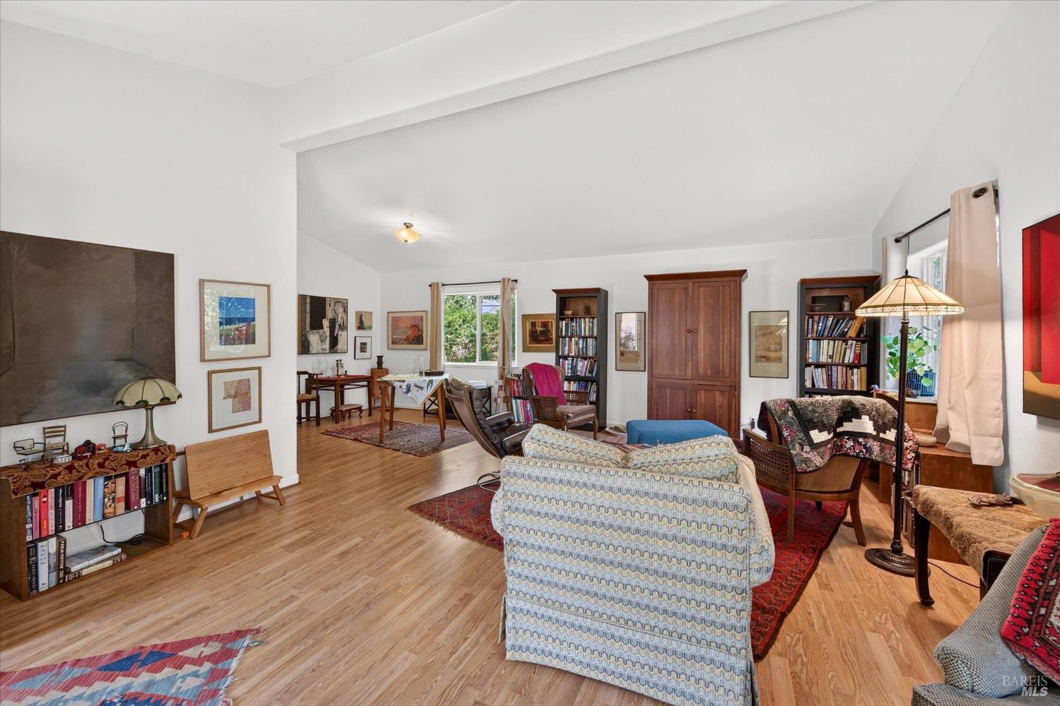 21 Redondo Court St. Helena CA 94574