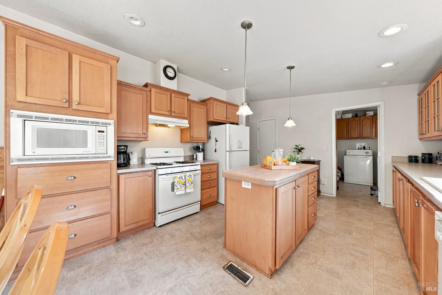 10540 Rocky Creek Road Lower Lake CA 95457