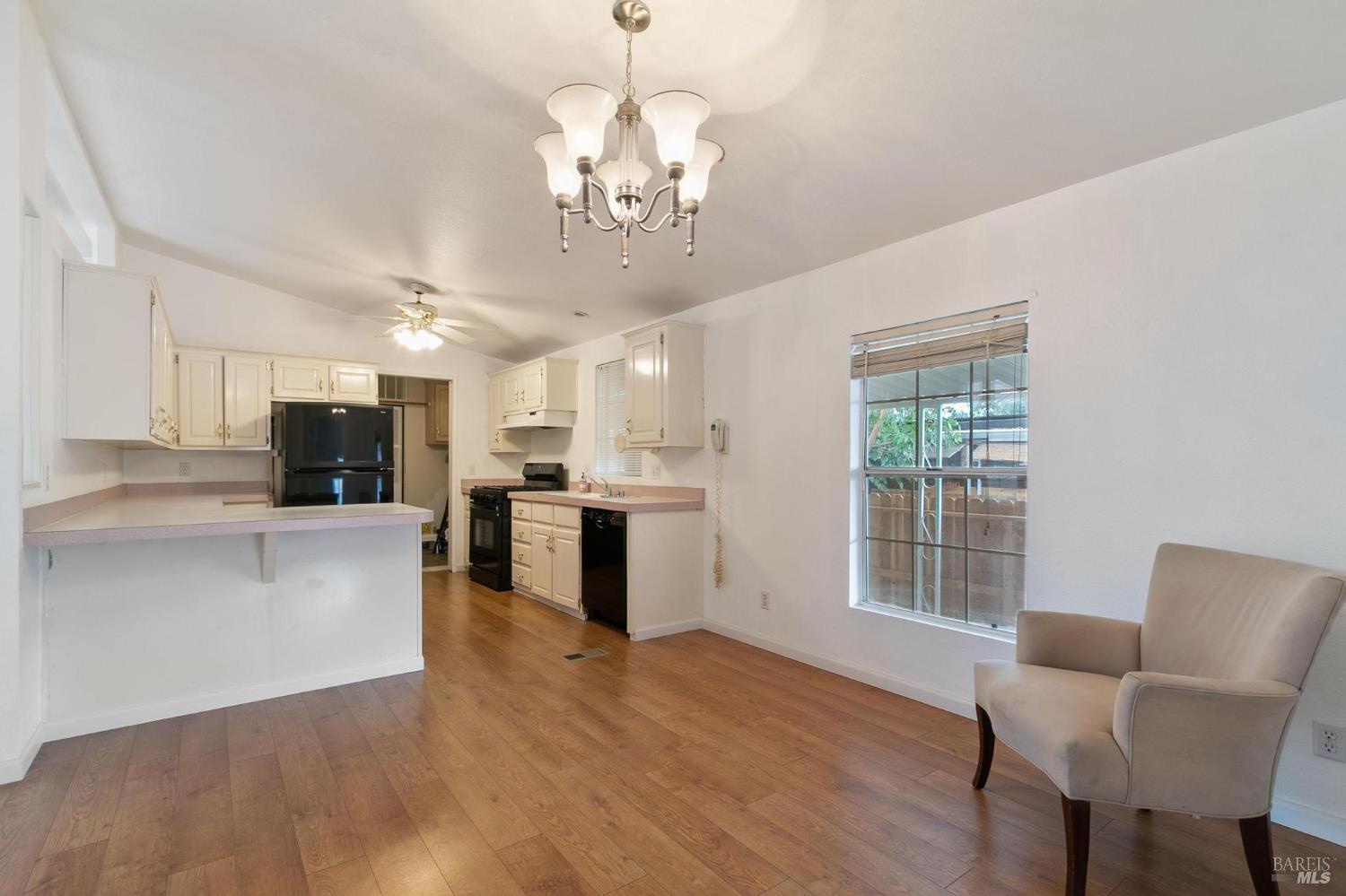 112 Calle Jalisco Vacaville CA 95687