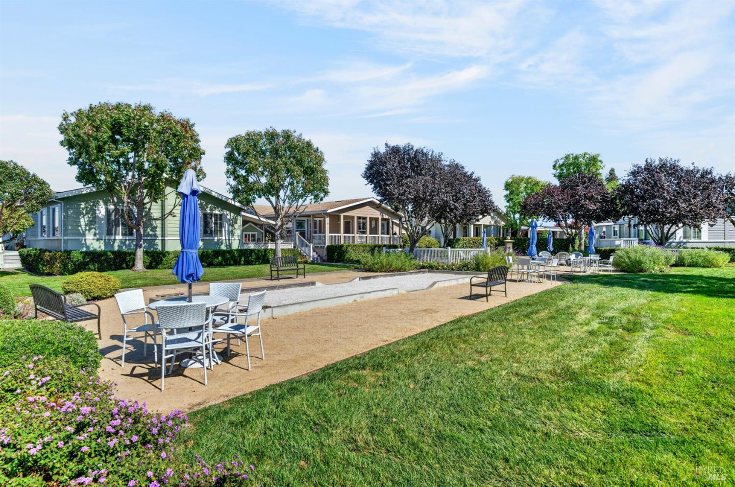 143 Oakwood Drive Petaluma CA 94954