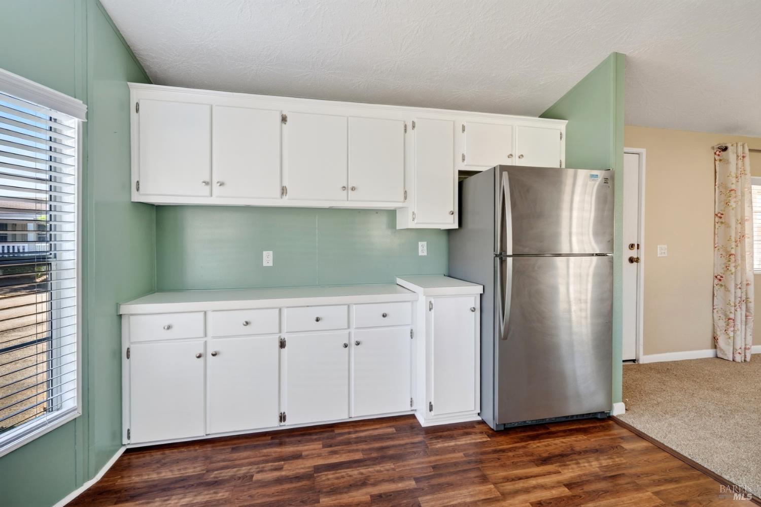 143 Oakwood Drive Petaluma CA 94954