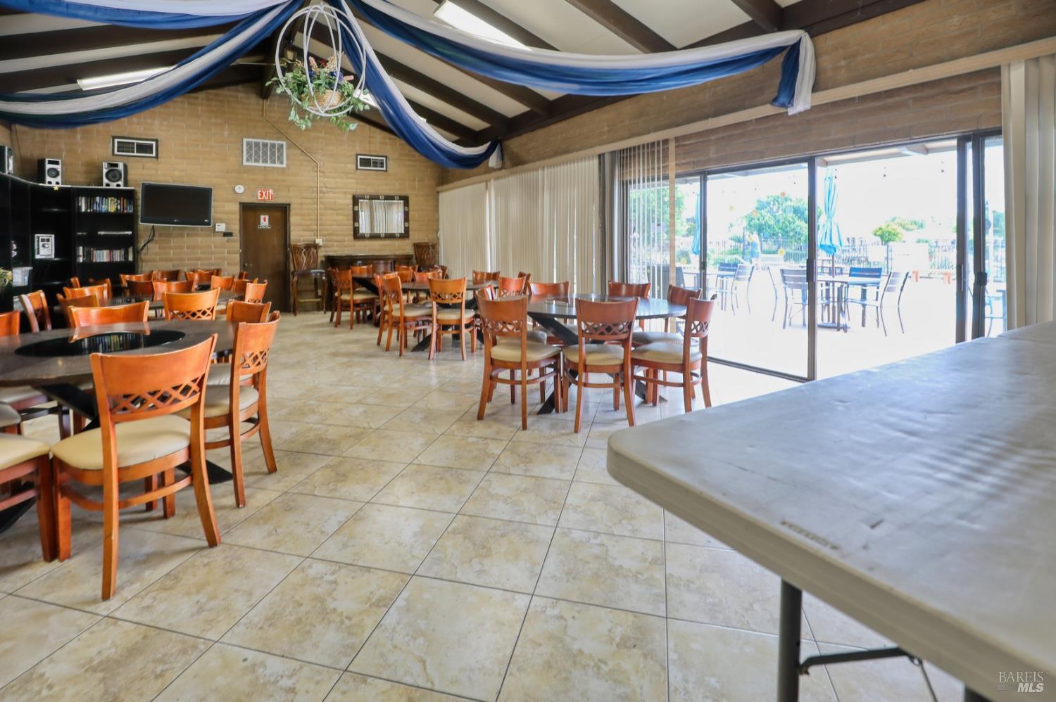 1800 S Main Street Lakeport CA 95453