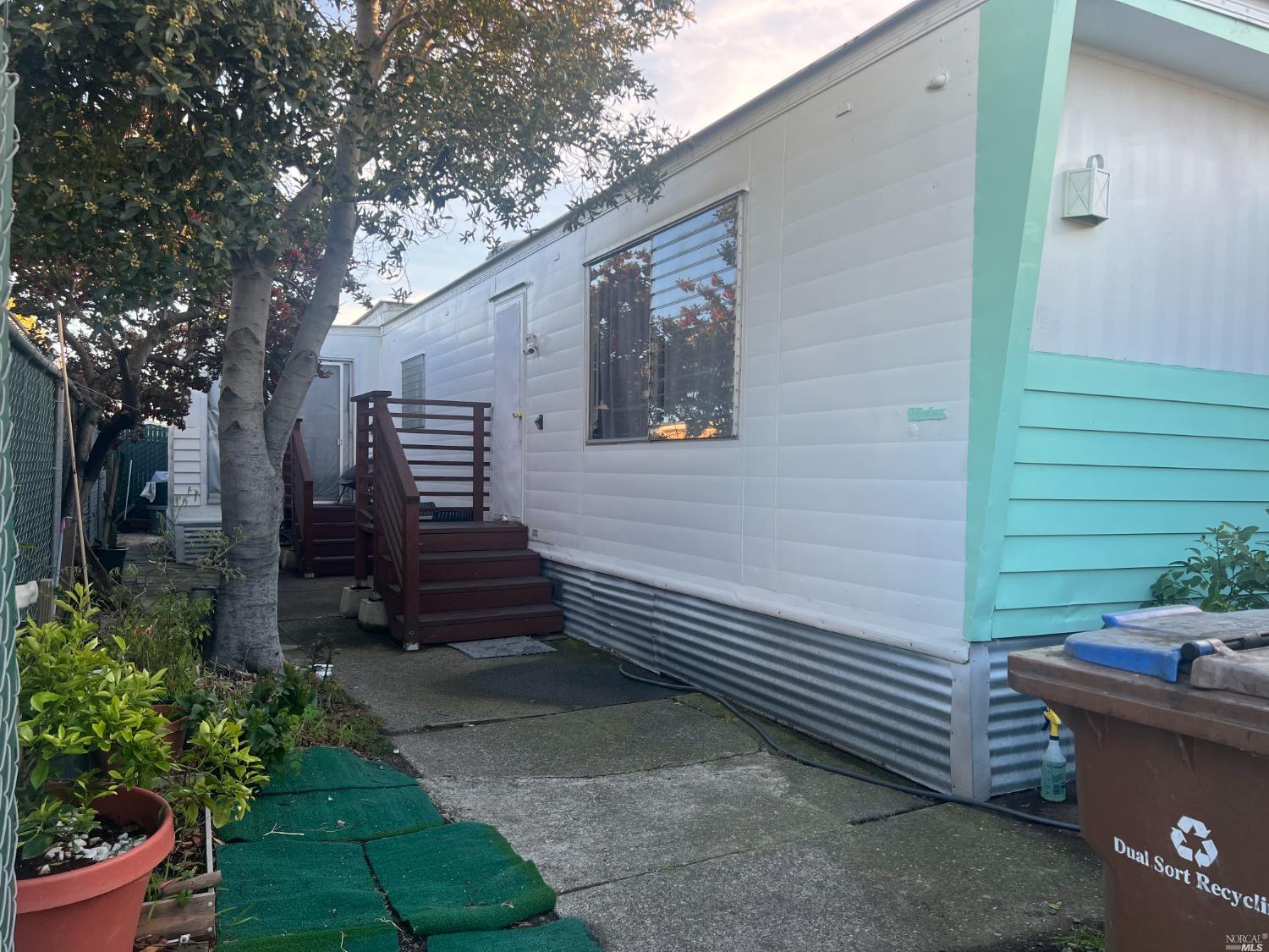 2130 Redwood Highway Greenbrae CA 94904