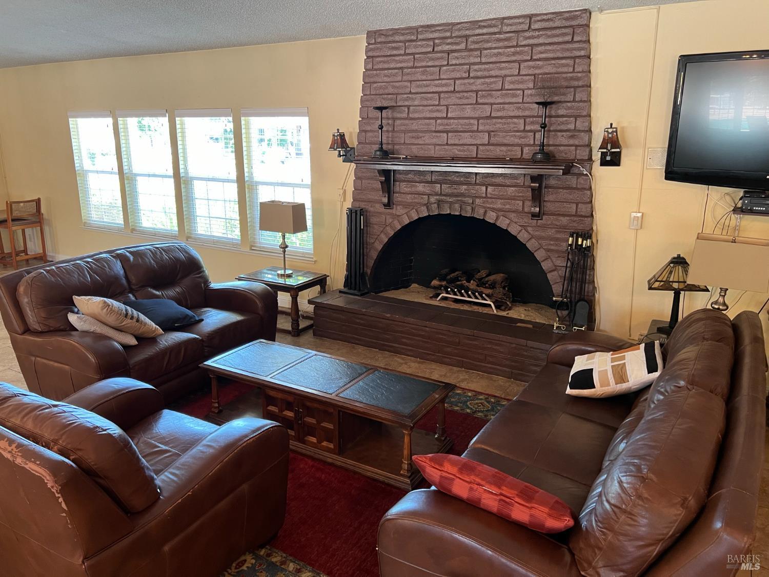145 Bear Flag Road Sonoma CA 95476