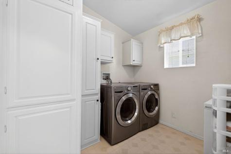 4692 Circle Drive Santa Rosa CA 95409