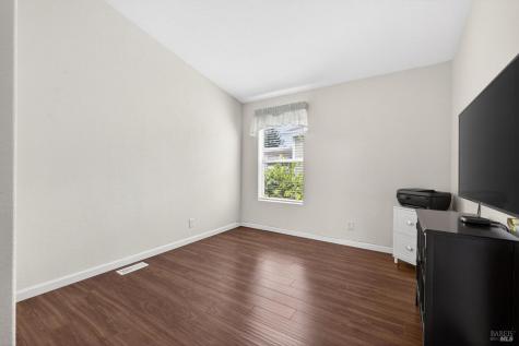 4692 Circle Drive Santa Rosa CA 95409