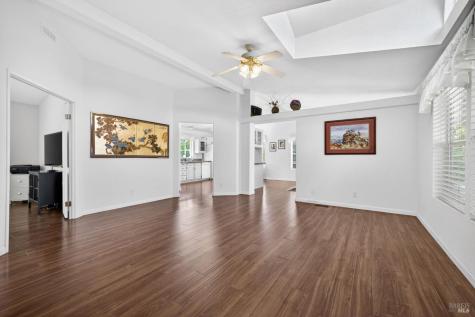 4692 Circle Drive Santa Rosa CA 95409