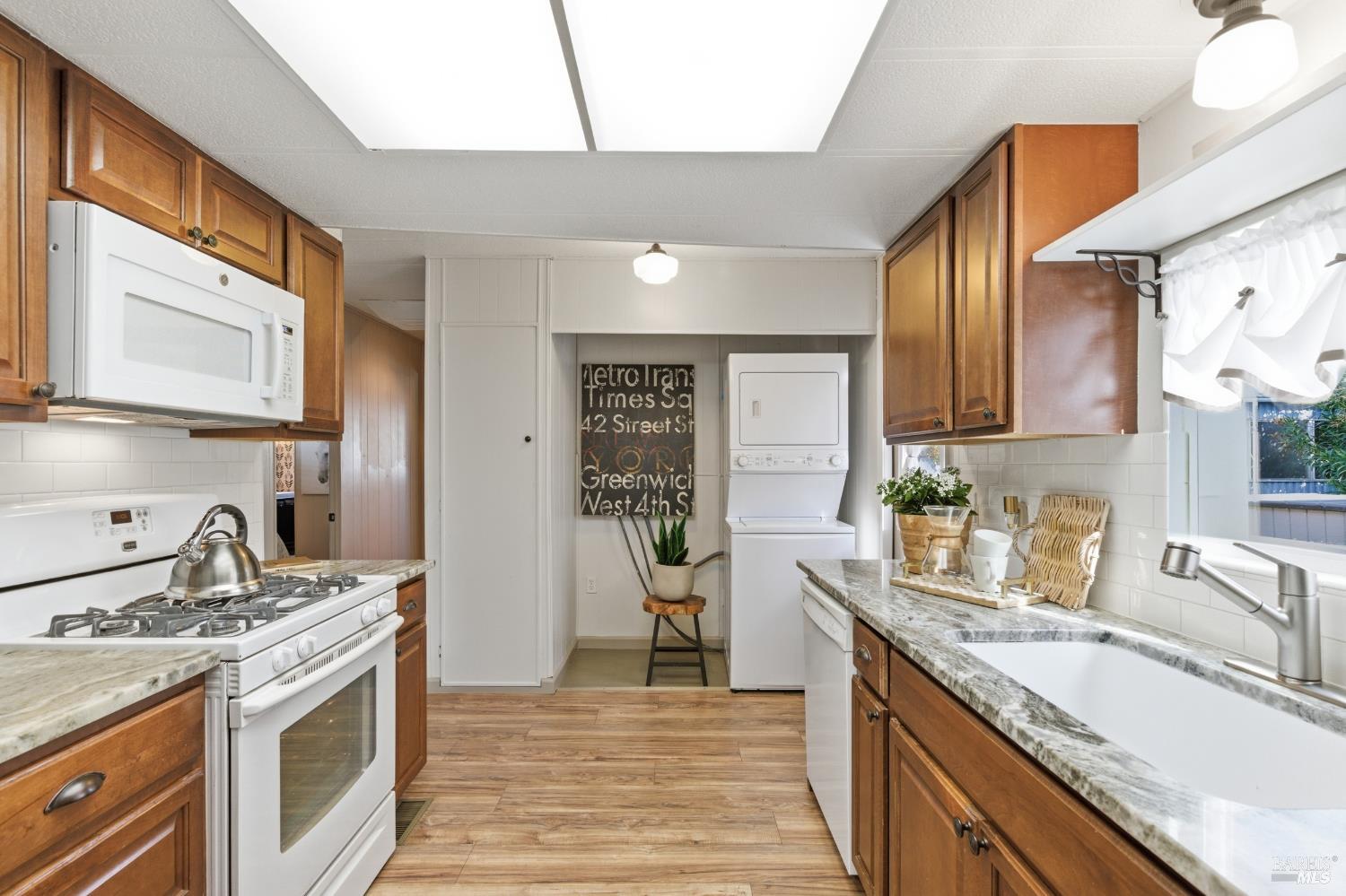 99 Hacienda Drive Napa CA 94558