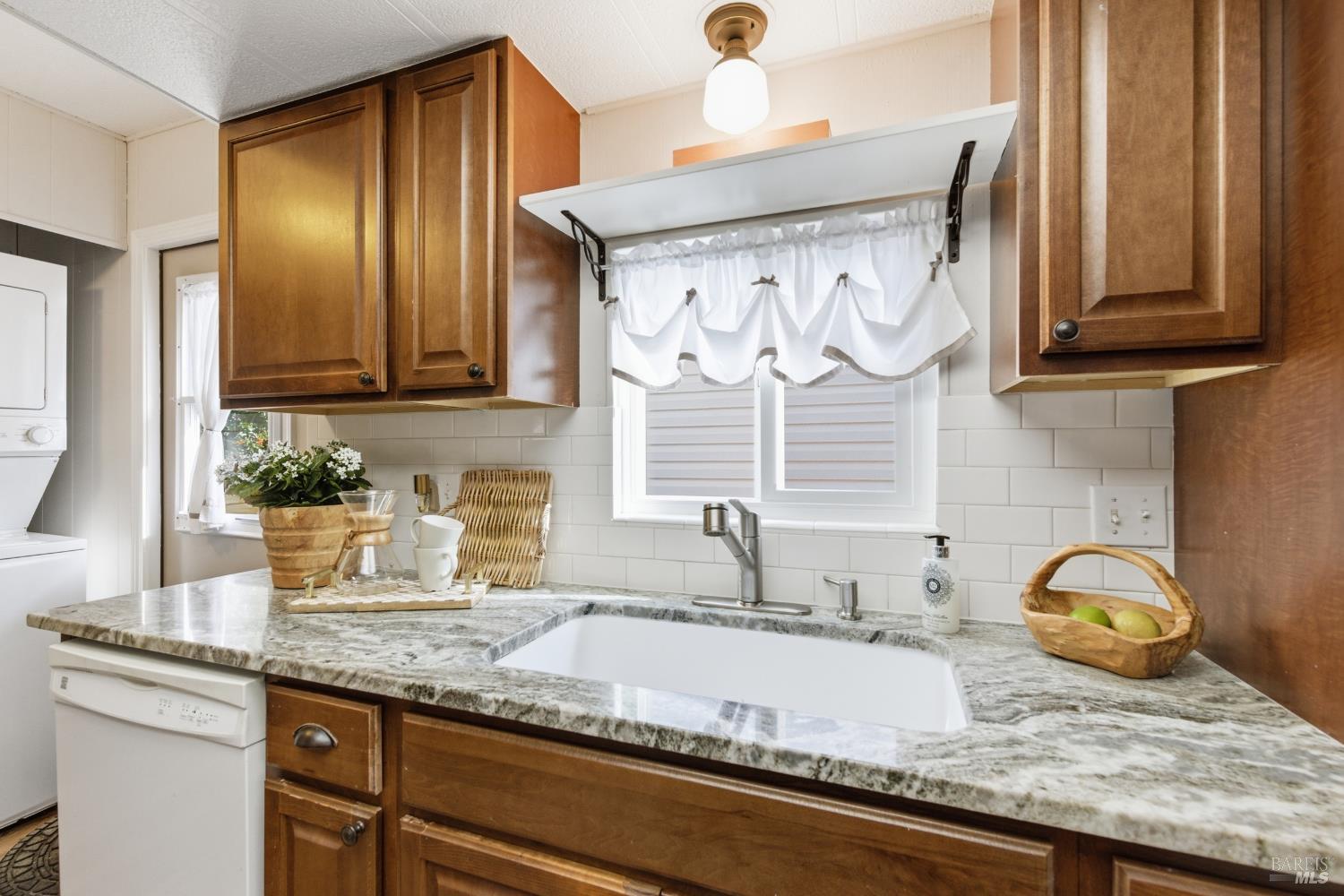 99 Hacienda Drive Napa CA 94558