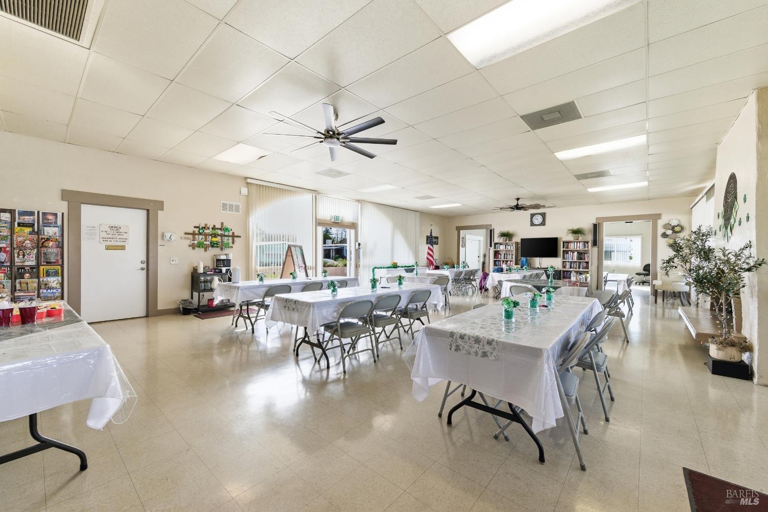 99 Hacienda Drive Napa CA 94558