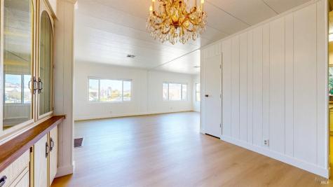 4 Estrella Drive Santa Rosa CA 95403