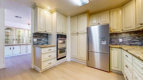 4 Estrella Drive Santa Rosa CA 95403