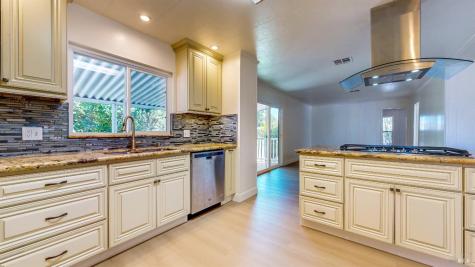 4 Estrella Drive Santa Rosa CA 95403