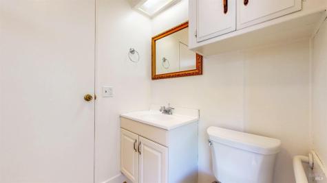 4 Estrella Drive Santa Rosa CA 95403