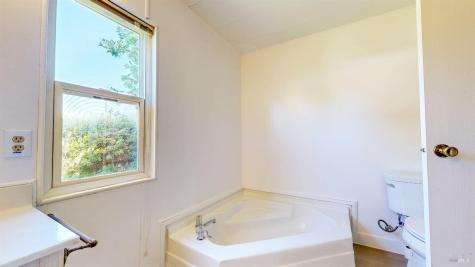 4 Estrella Drive Santa Rosa CA 95403