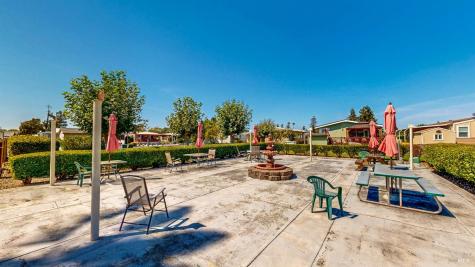 4 Estrella Drive Santa Rosa CA 95403