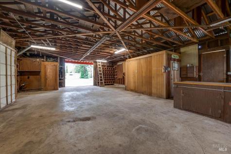 8466 Templeman Road Forestville CA 95436