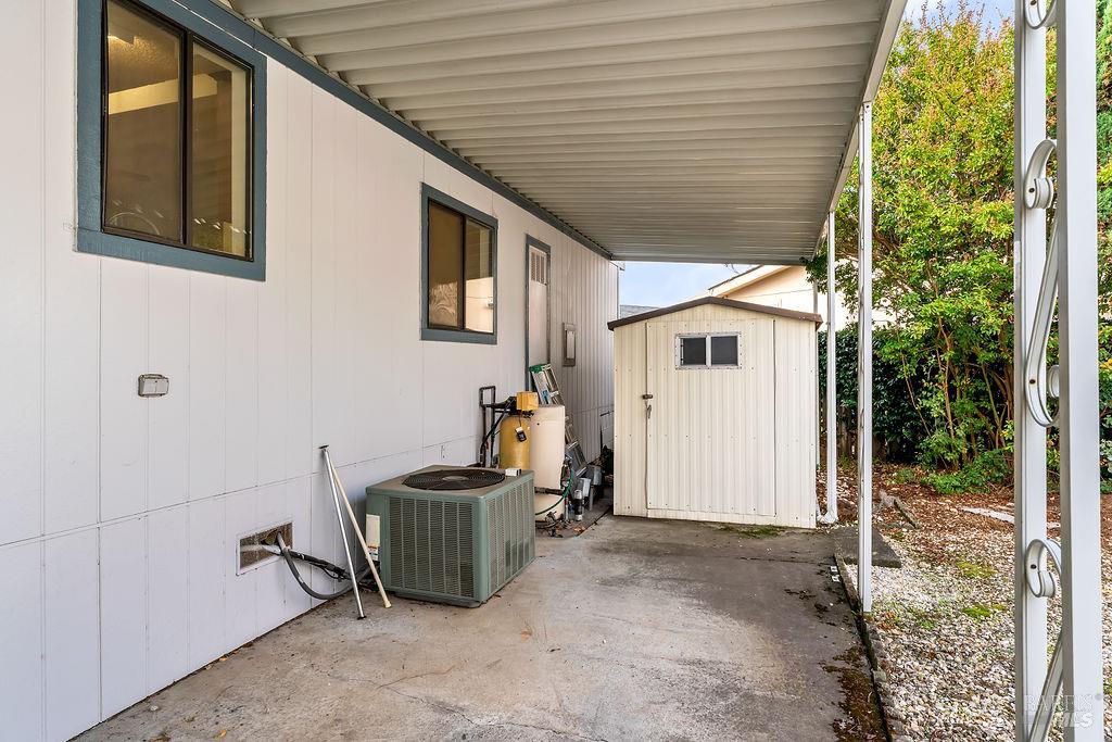 8147 Willow Street Windsor CA 95492