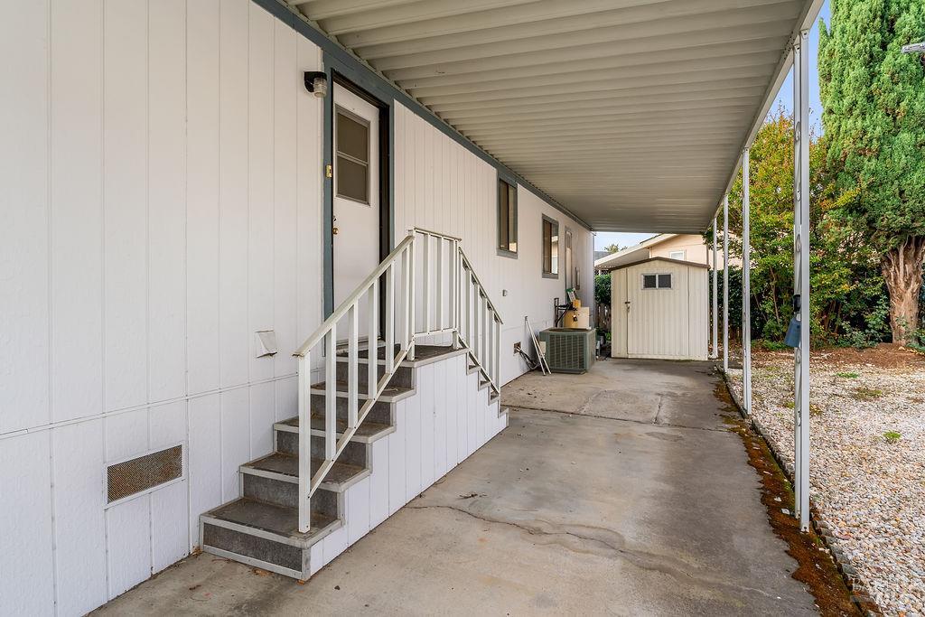8147 Willow Street Windsor CA 95492