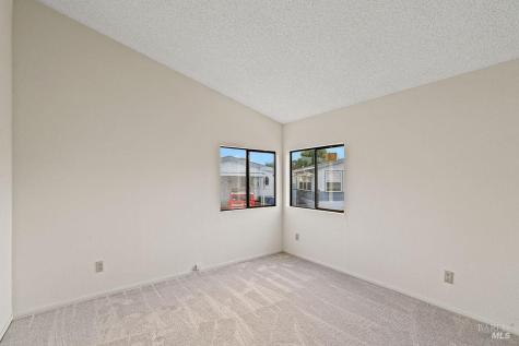 8147 Willow Street Windsor CA 95492