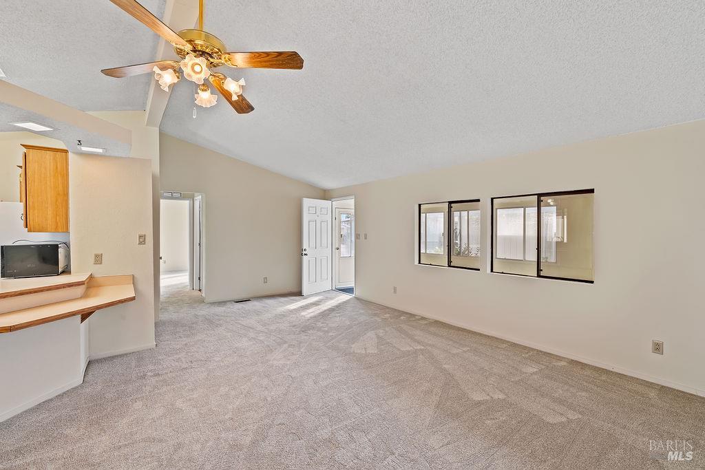 8147 Willow Street Windsor CA 95492