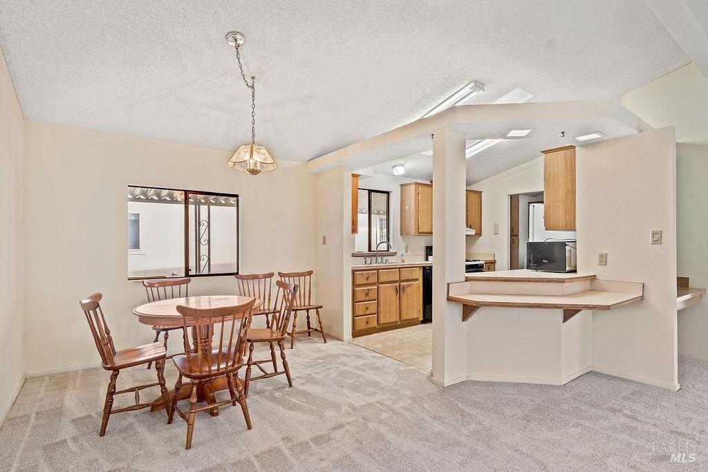 8147 Willow Street Windsor CA 95492