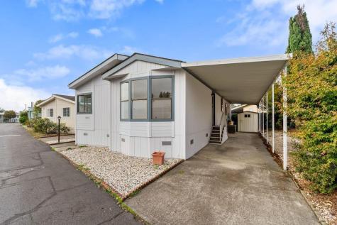 8147 Willow Street Windsor CA 95492