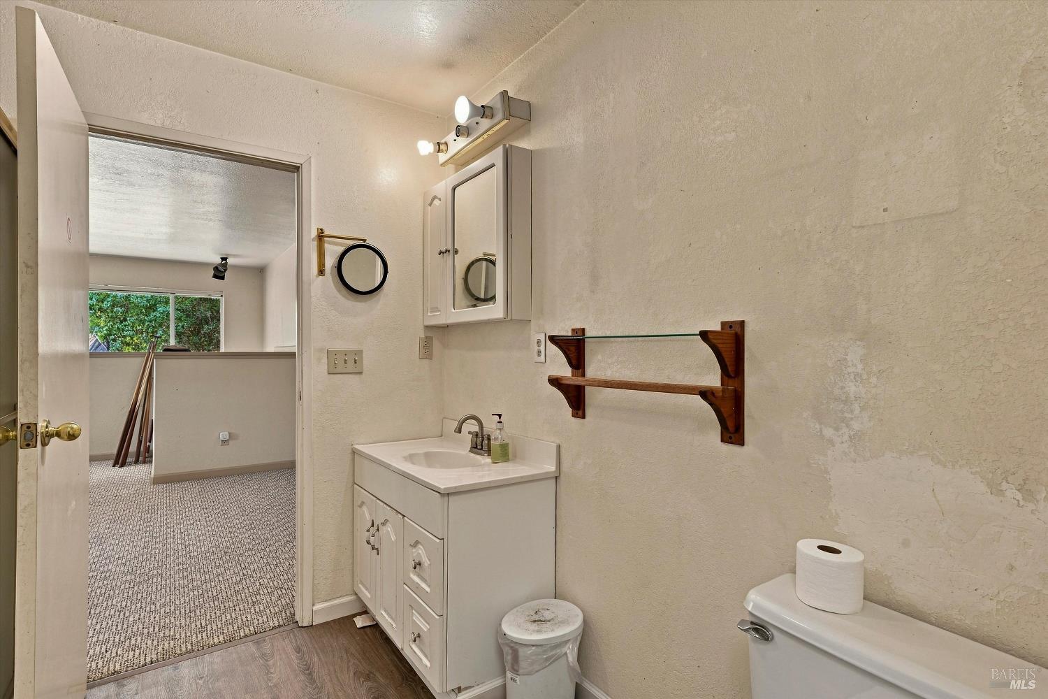3725 Spring Valley Road Clearlake Oaks CA 95423