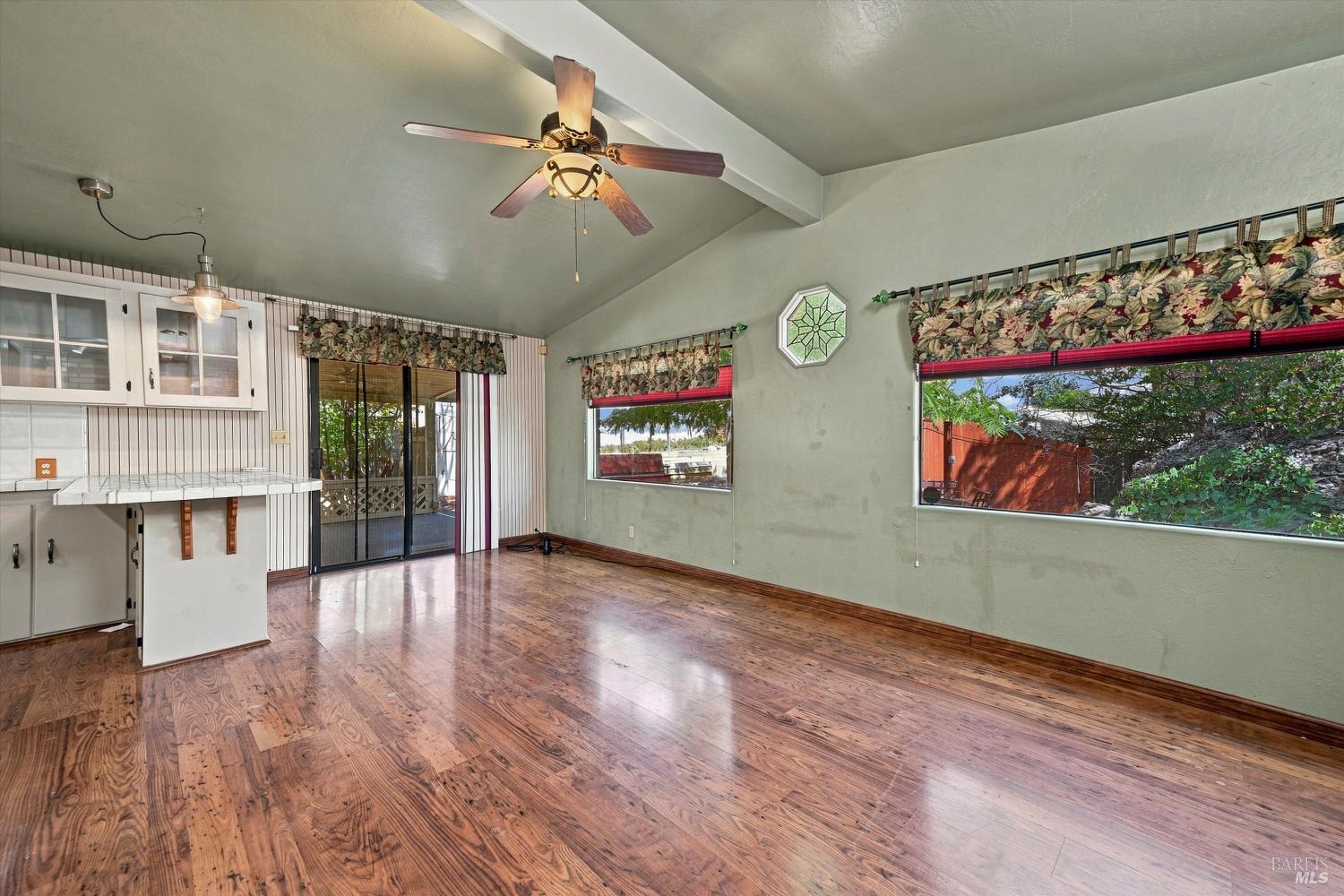 3725 Spring Valley Road Clearlake Oaks CA 95423