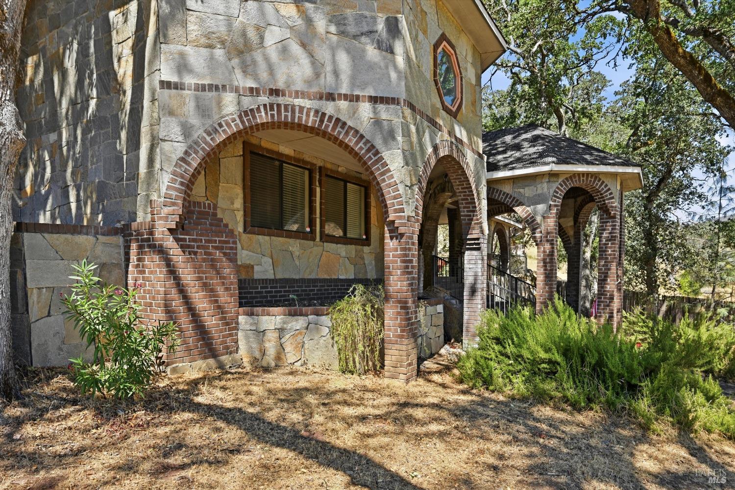 3725 Spring Valley Road Clearlake Oaks CA 95423