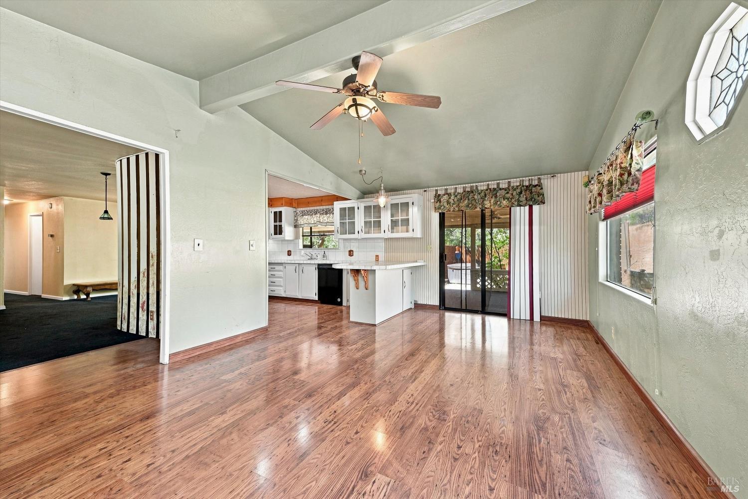 3725 Spring Valley Road Clearlake Oaks CA 95423