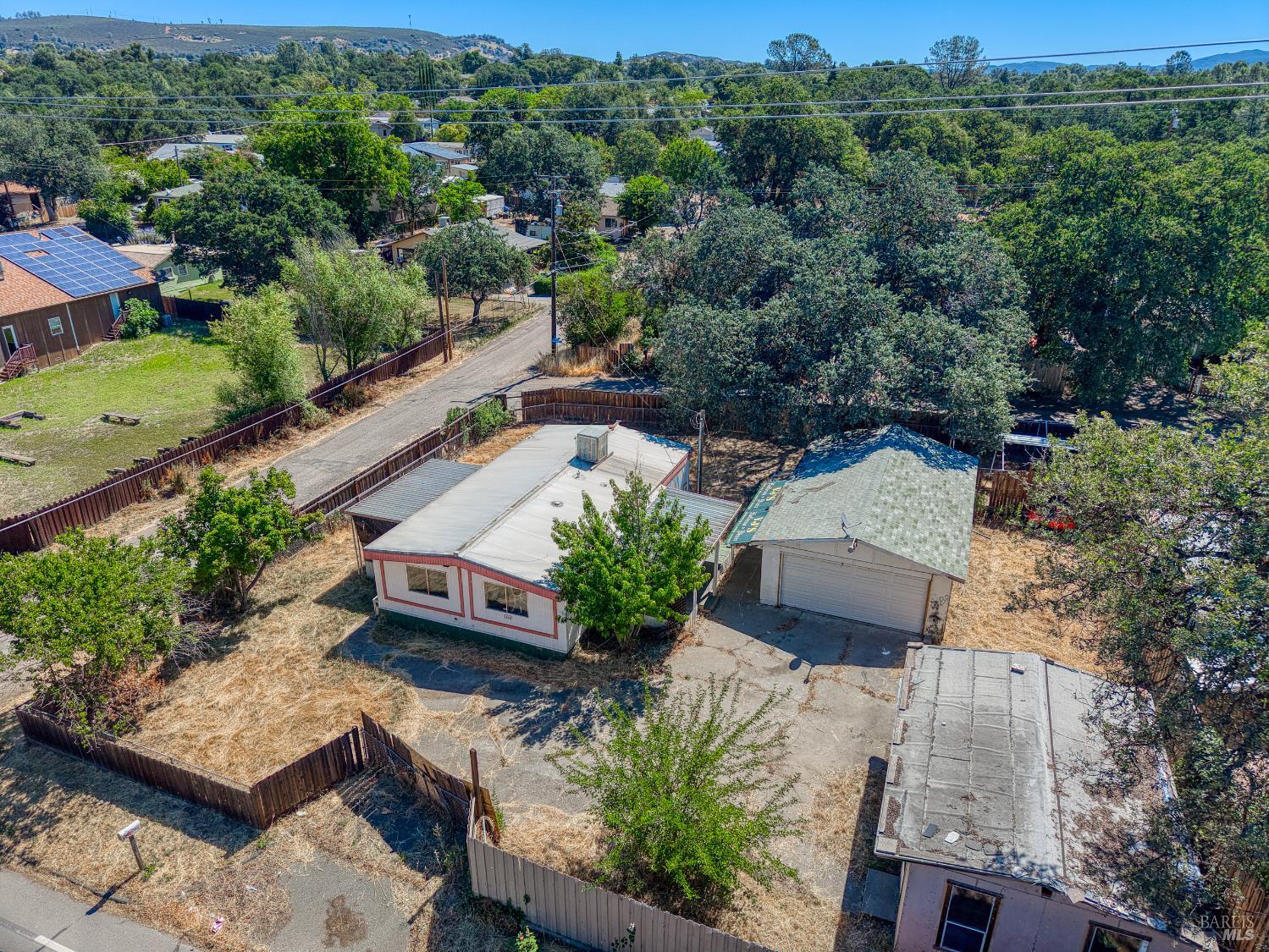 5542 Old Highway 53 Clearlake CA 95422