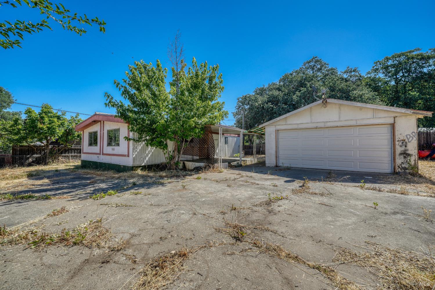 5542 Old Highway 53 Clearlake CA 95422