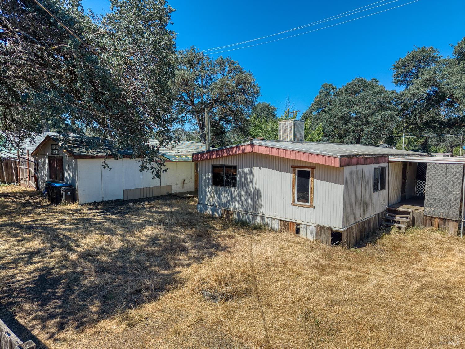 5542 Old Highway 53 Clearlake CA 95422