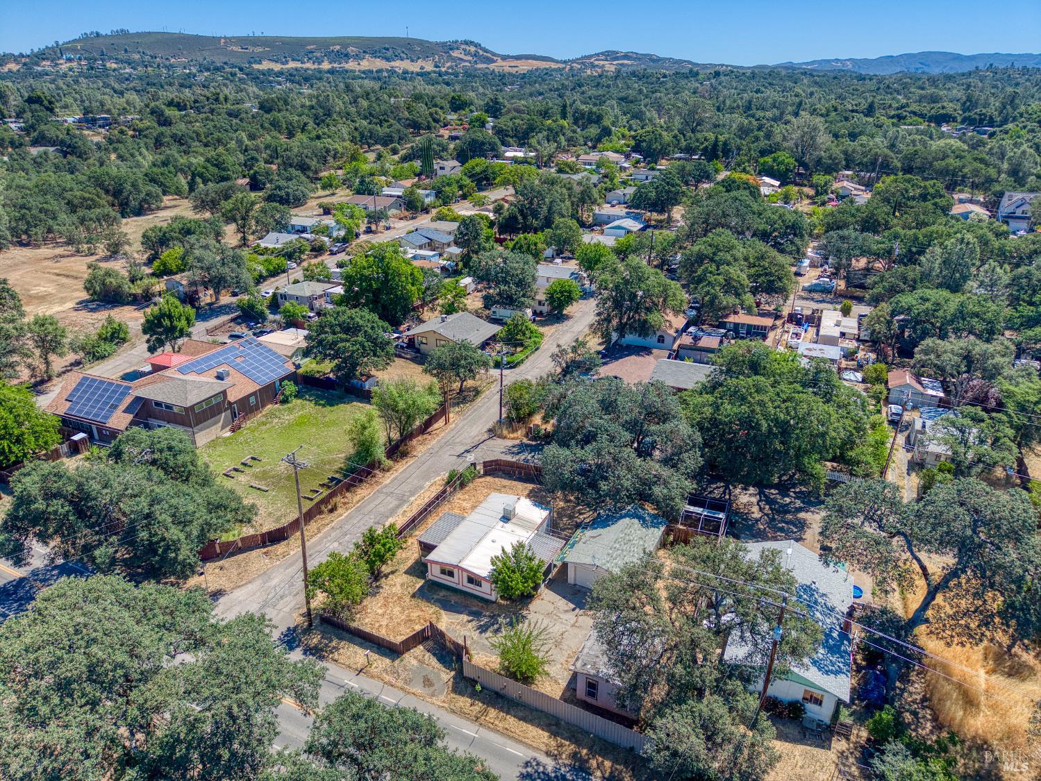 5542 Old Highway 53 Clearlake CA 95422