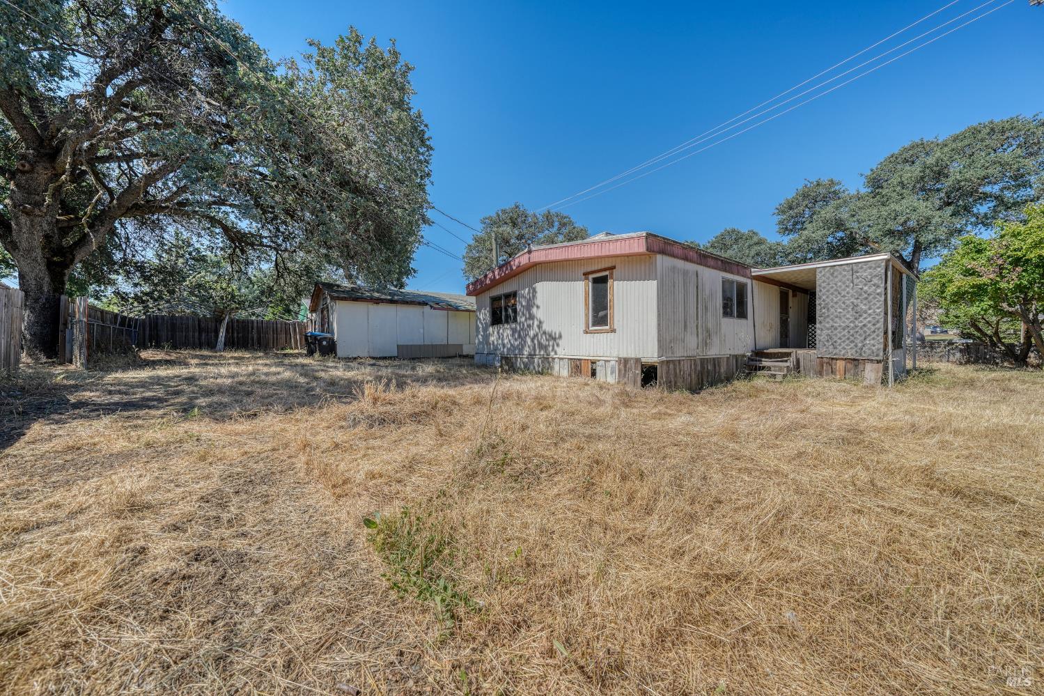 5542 Old Highway 53 Clearlake CA 95422