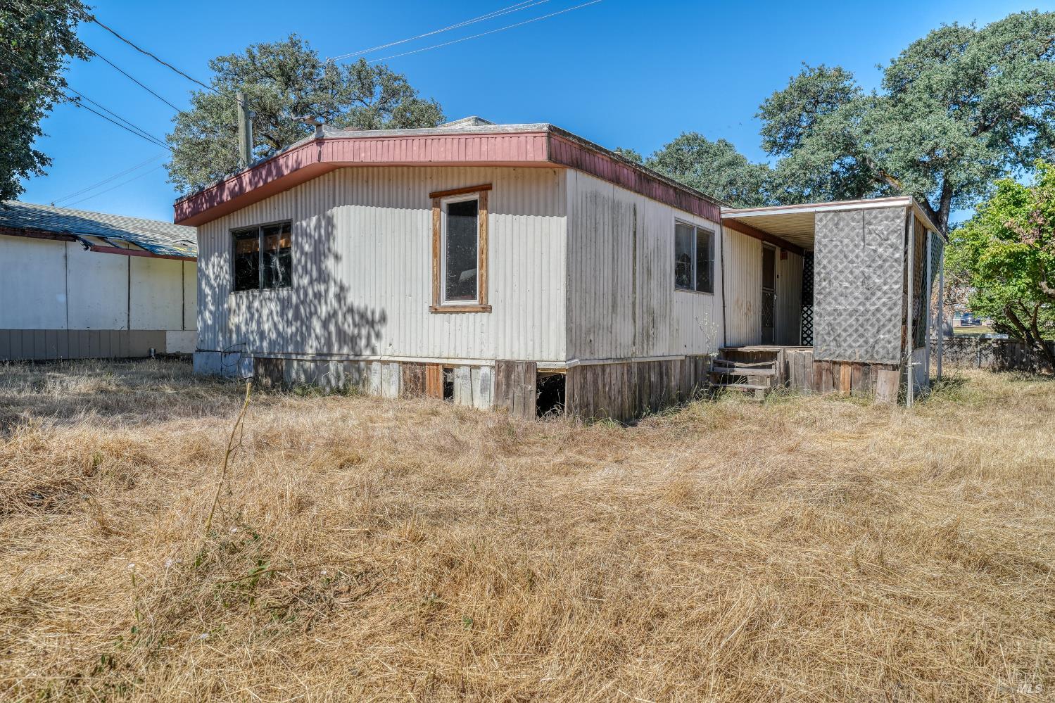 5542 Old Highway 53 Clearlake CA 95422