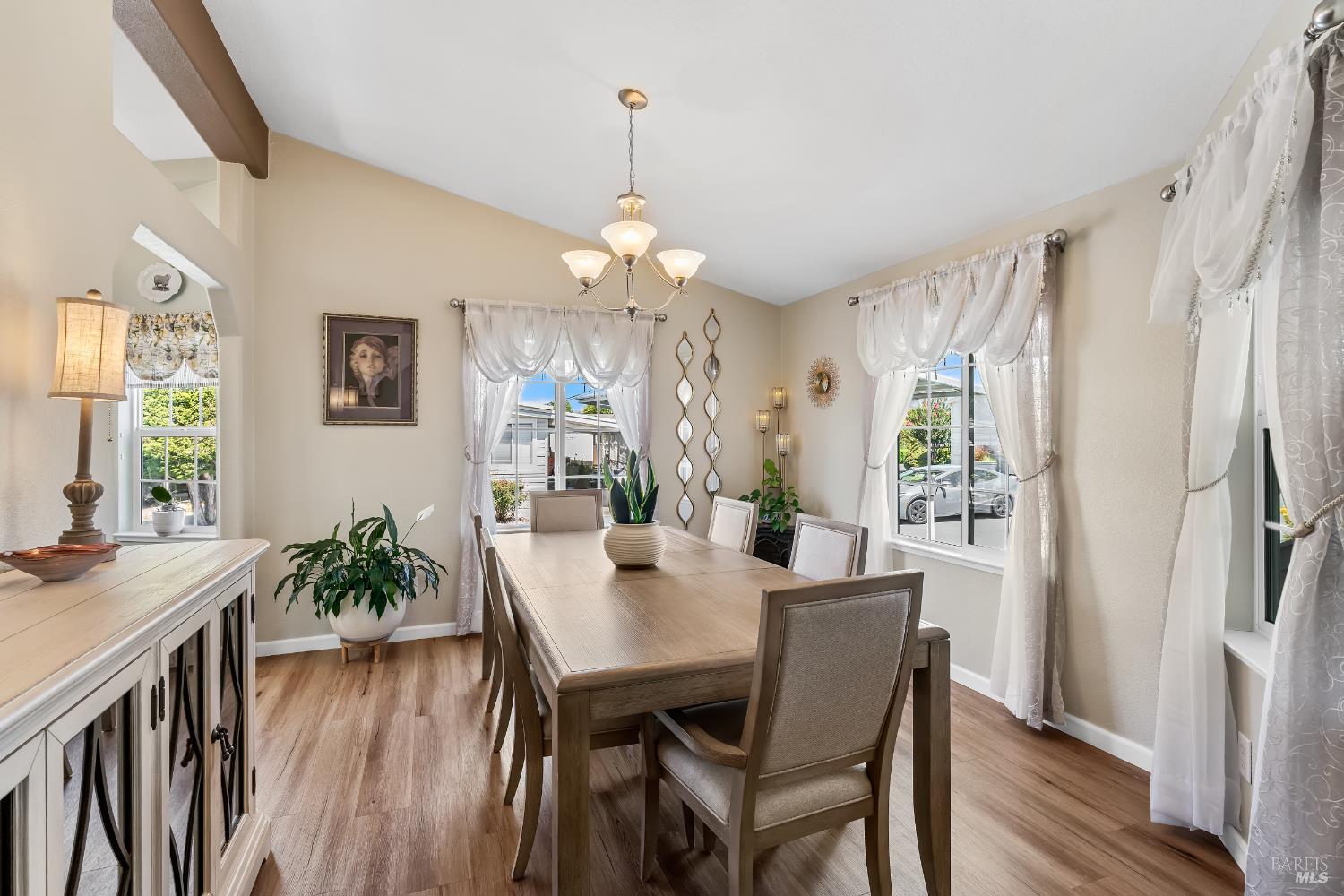 705 Sequoia Street Windsor CA 95492