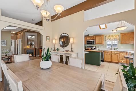 705 Sequoia Street Windsor CA 95492